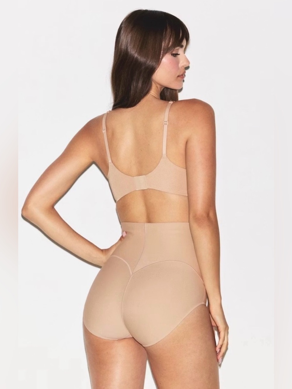 SKIMS Body core sculpt butt lifting brief, size large in clay